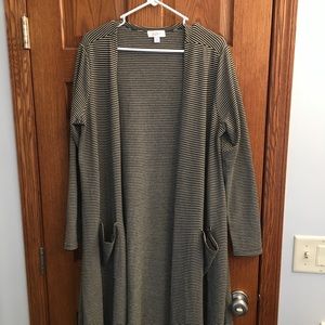 Black and white Sarah